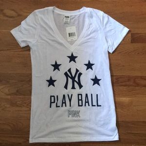 Pink brand Yankees T-shirt